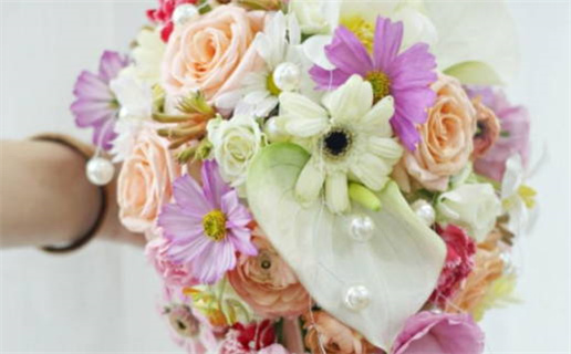 2024年农历八月廿二结婚日子如何 办喜事吉利吗 2024年农历八月廿二结婚日子如何 办喜事吉利吗