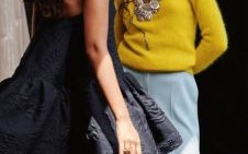 2025年8月15日 土金相生日穿搭：黄白搭配增强决策力